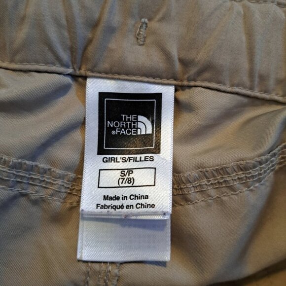 North Face girl's size Small or 7/8 Tan shorts, adjustable waist, VGUC - Picture 5 of 7